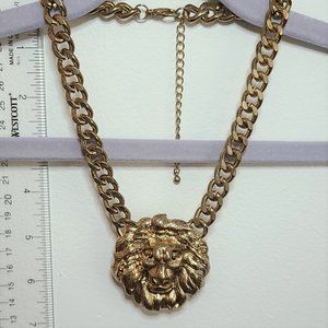BN Gold Chunky Lion Chain Necklace